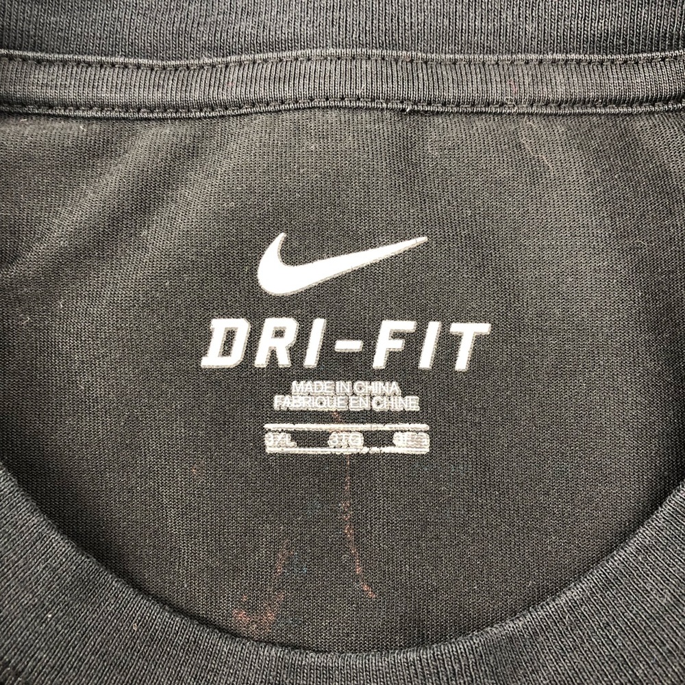 Nike Dri-Fit LeBron James Short Sleeve Tee, Size 3XL - Picture 4 of 7